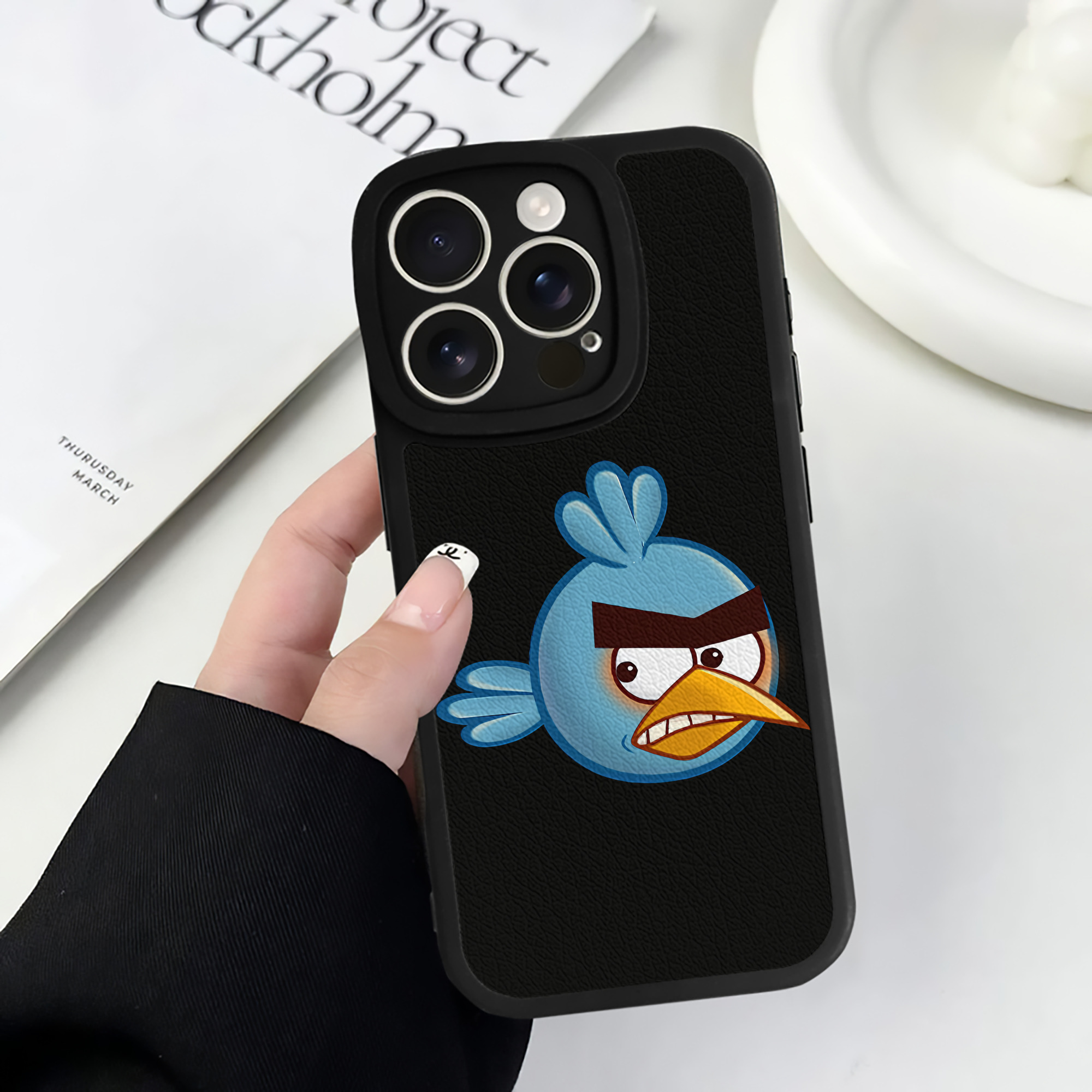 （画像用） Angry Birds アングリーバード 【iPhone 16シリーズ対応】シリコンスマホケース（レザー調） 材質：シリコン